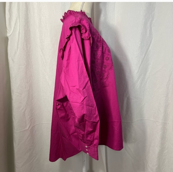 🆕Old Navy | Pink Eyelet Ruffle-Trimmed Button-Down Shirt Size Large - Picture 3 of 9
